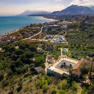 Cefalà Alloggio per agriturismo Santa Flavia