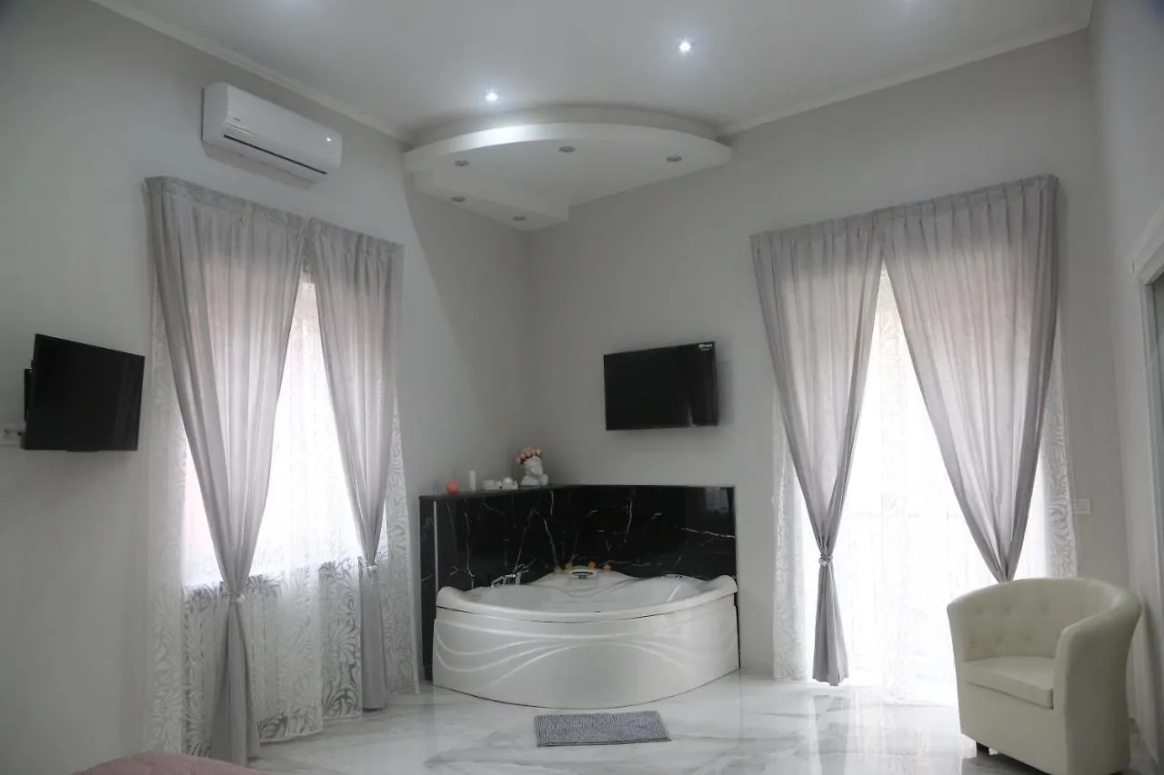 Bed & Breakfast Opera Home Napoli Italia