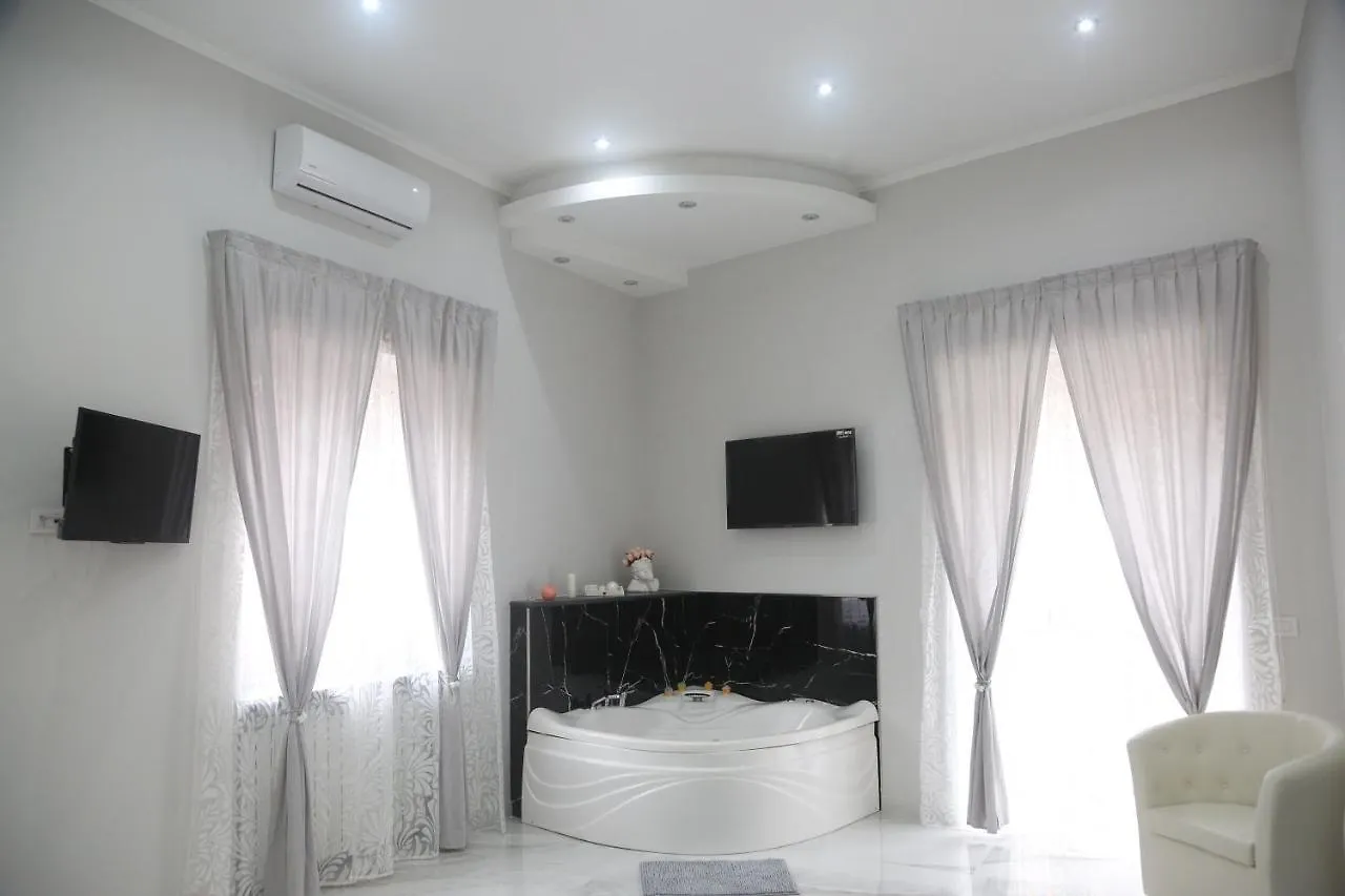 Opera Home Napoli Bed & Breakfast